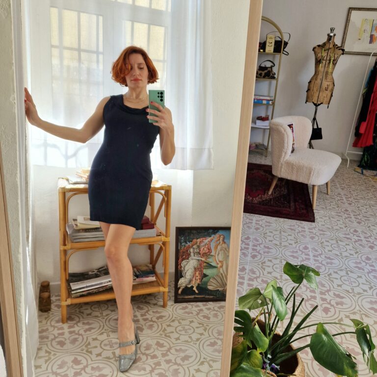 Vintage Little blu dress - immagine 2