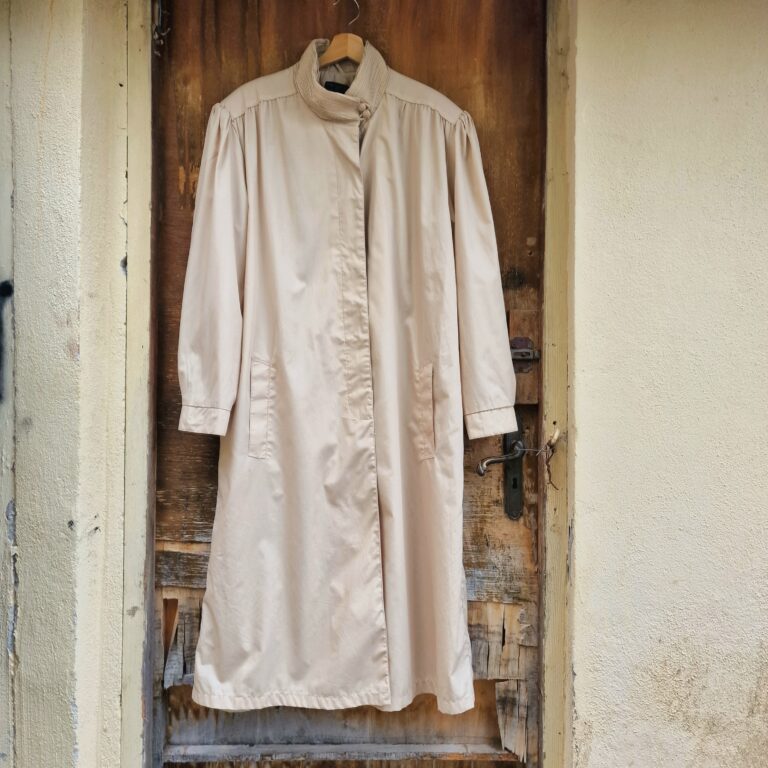 Trench vintage collo plissettato - immagine 9