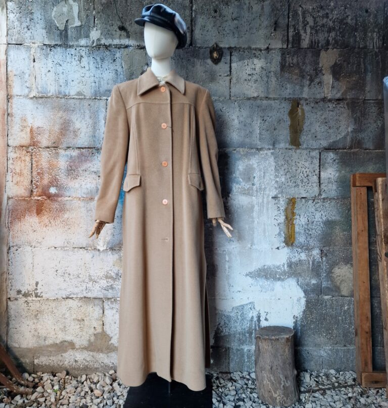 Camel vintage coat - immagine 2