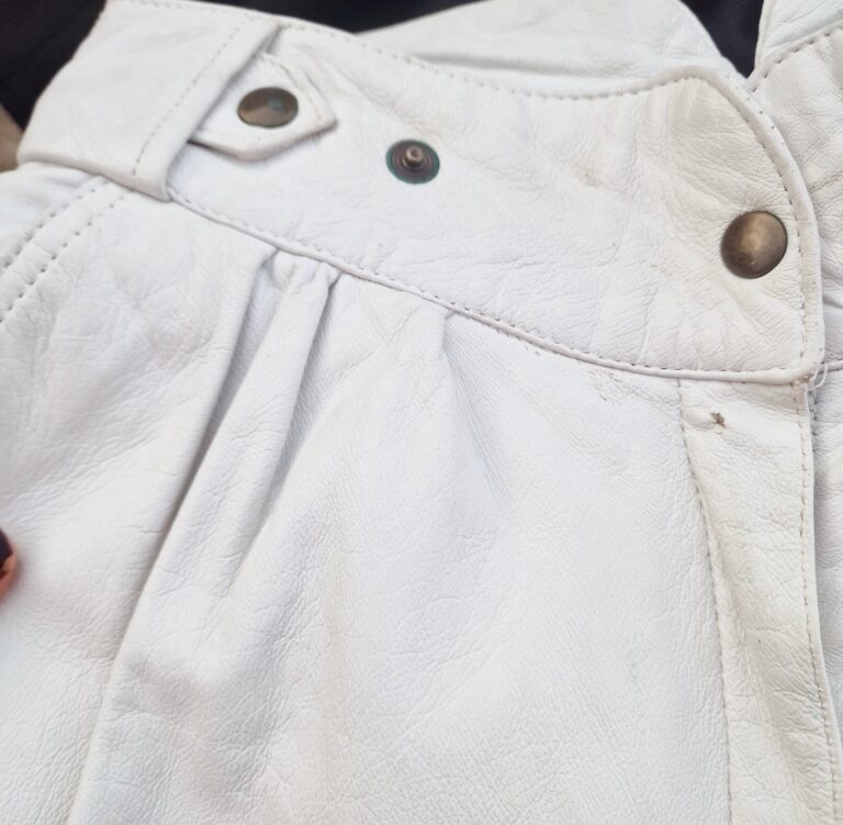 Leather vintage White pants - immagine 7