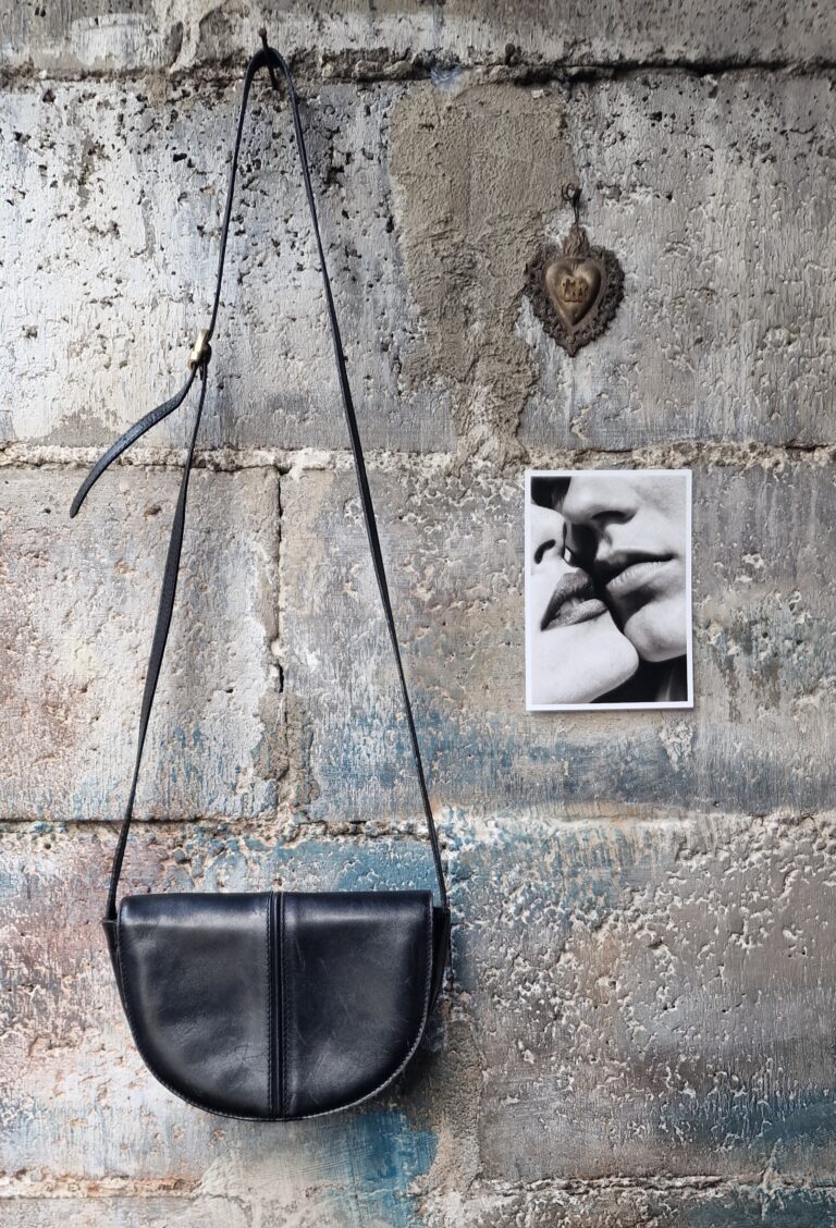 Borsa vintage mezza luna Black leather