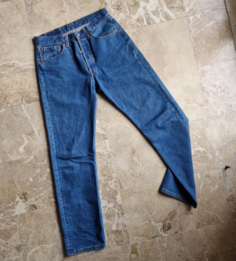 Levi's vintage 501 tg 31 lavaggio medio - immagine 6