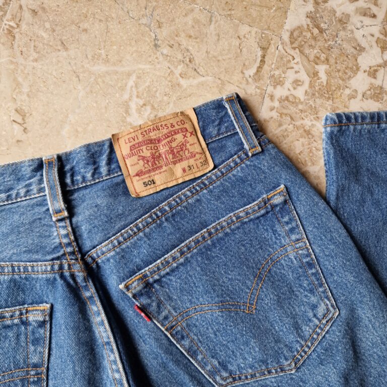 Levi's vintage 501 tg 31 lavaggio medio - immagine 10