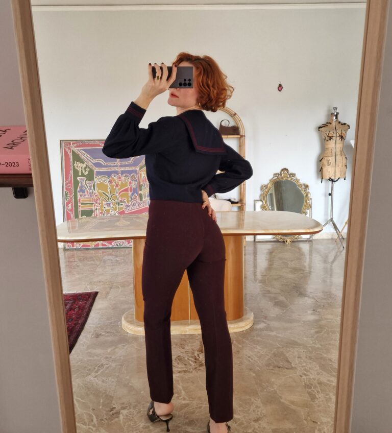 Pantaloni vintage prugna by Moschino Couture - immagine 4