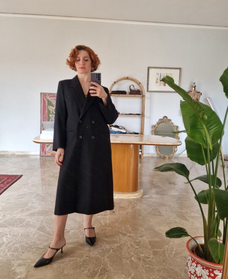 Cappotto vintage nero doppiopetto