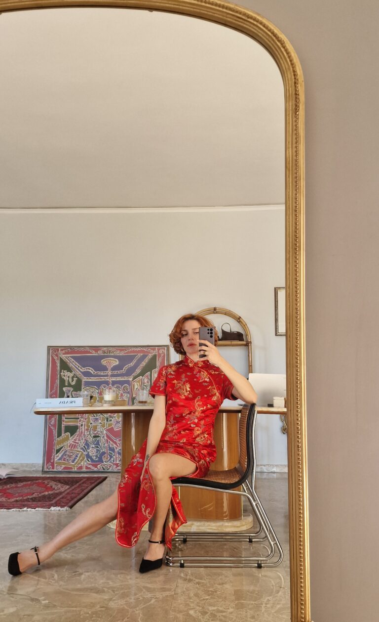 Abito qipao rosso - immagine 7